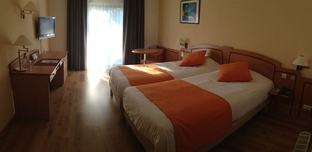 Ariane Hotel Fos Sur Mer Фос-сюр-Мер Экстерьер фото