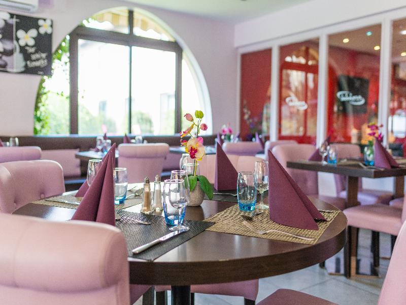 Ariane Hotel Fos Sur Mer Фос-сюр-Мер Экстерьер фото