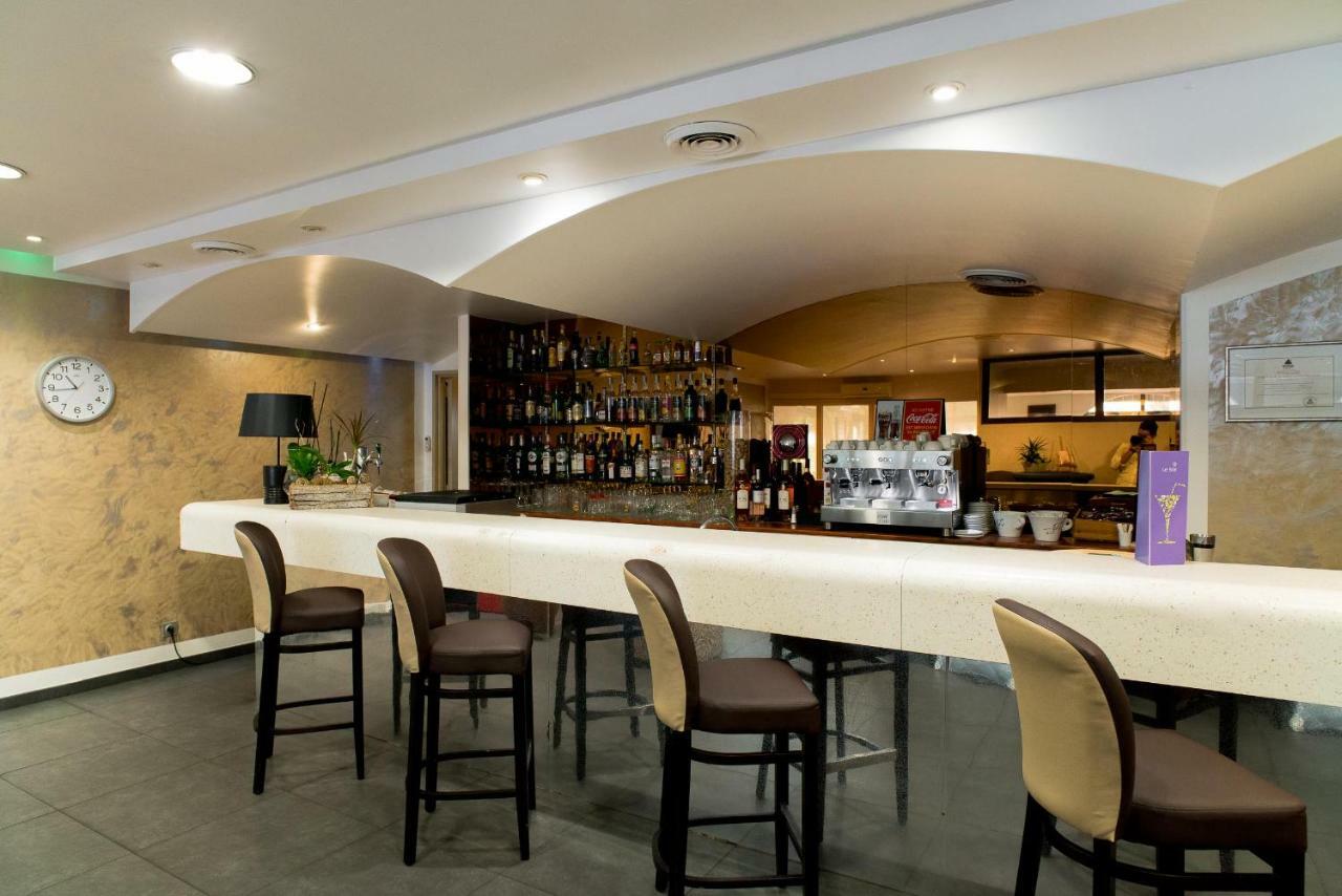 Ariane Hotel Fos Sur Mer Фос-сюр-Мер Экстерьер фото